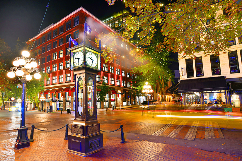 AdobeStock_229519241-GastownClock.jpg